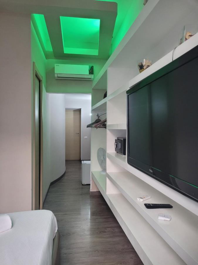 Romantic Dreams Sistina Guest House Rome Exterior photo