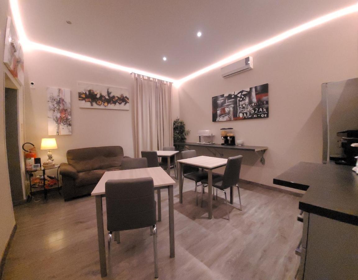 Romantic Dreams Sistina Guest House Rome Exterior photo