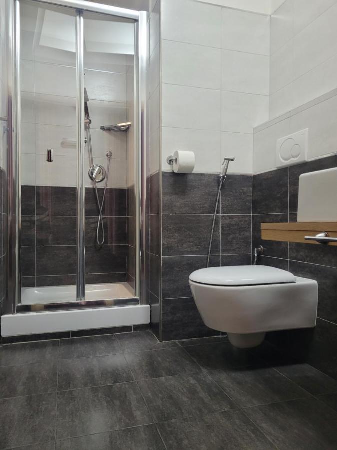 Romantic Dreams Sistina Guest House Rome Exterior photo