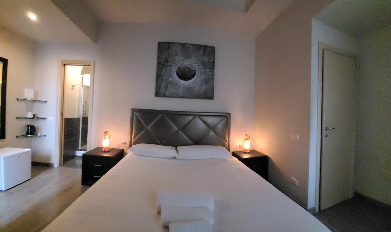 Romantic Dreams Sistina Guest House Rome Exterior photo